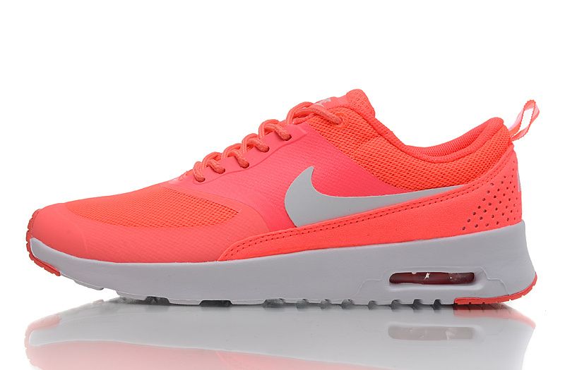 nike thea pas cher