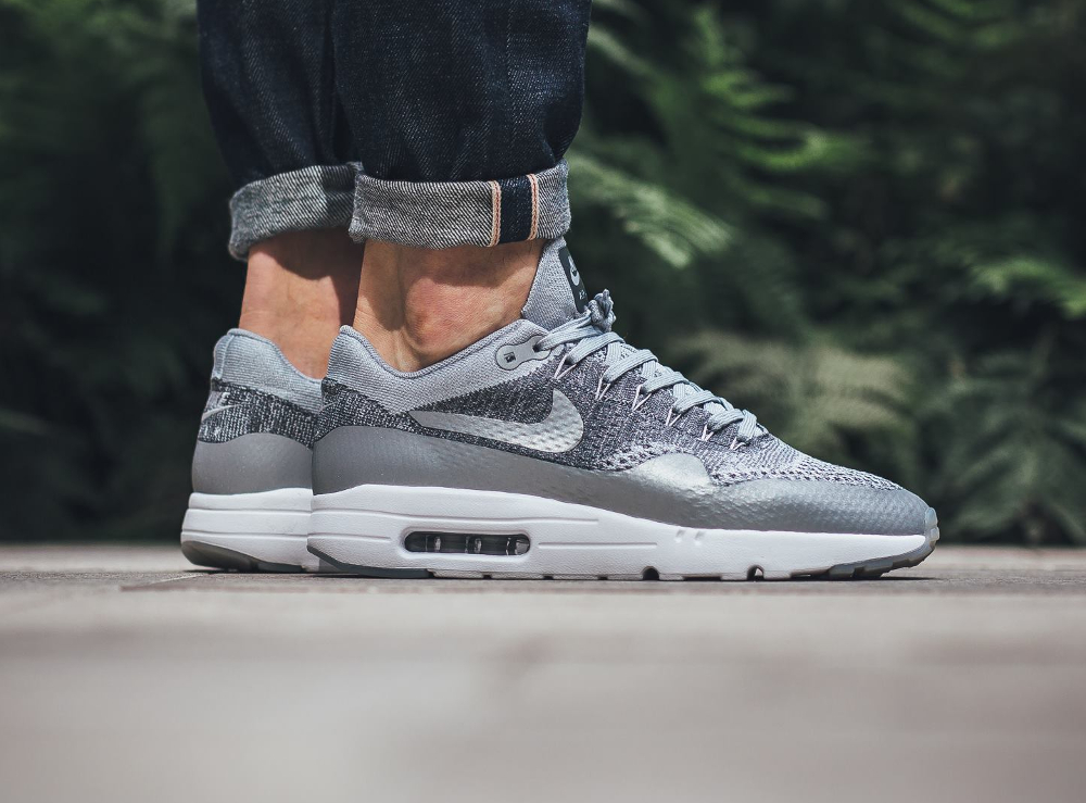 nike air max one grise