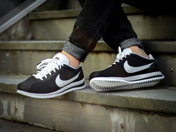 nike cortez blanche femme pas cher