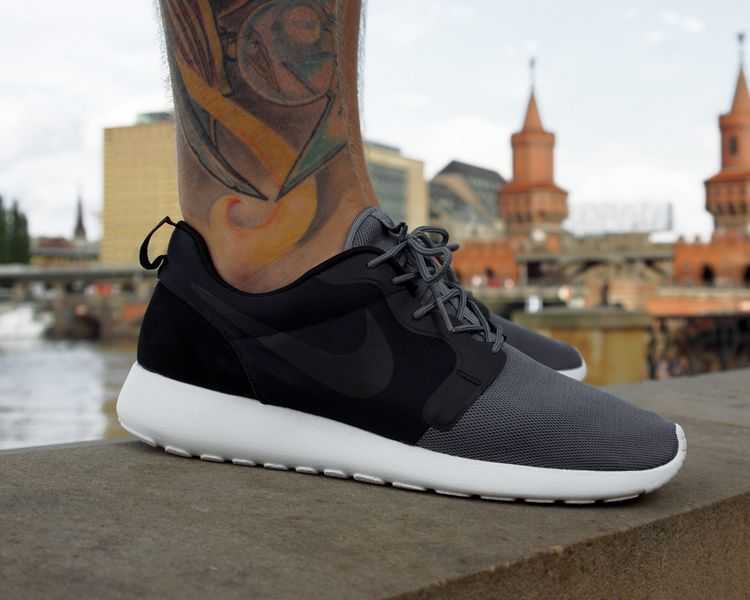 nike roshe run floral homme paris