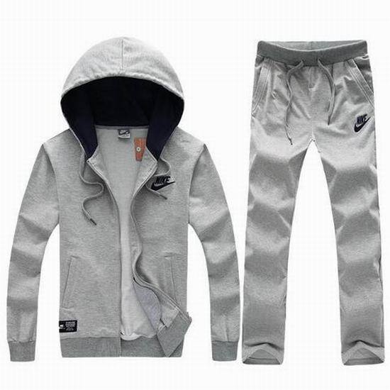 survetement nike femme soldes
