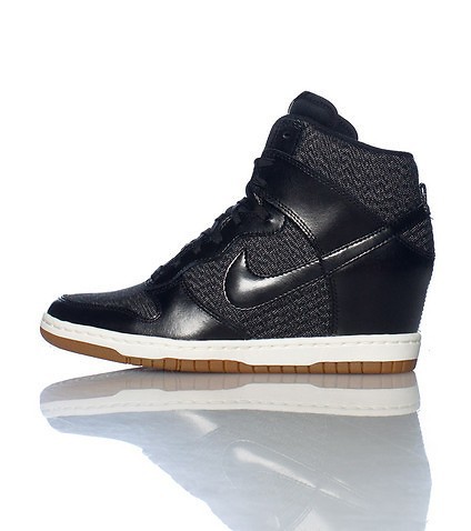 chaussure nike compensee